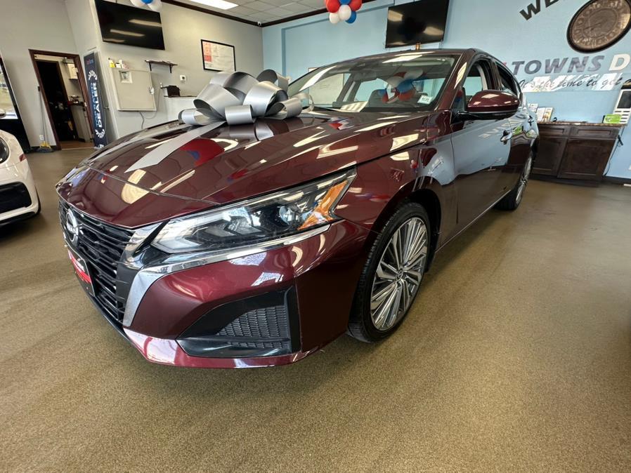 used 2023 Nissan Altima car, priced at $17,995