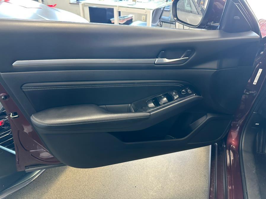 used 2023 Nissan Altima car, priced at $17,995