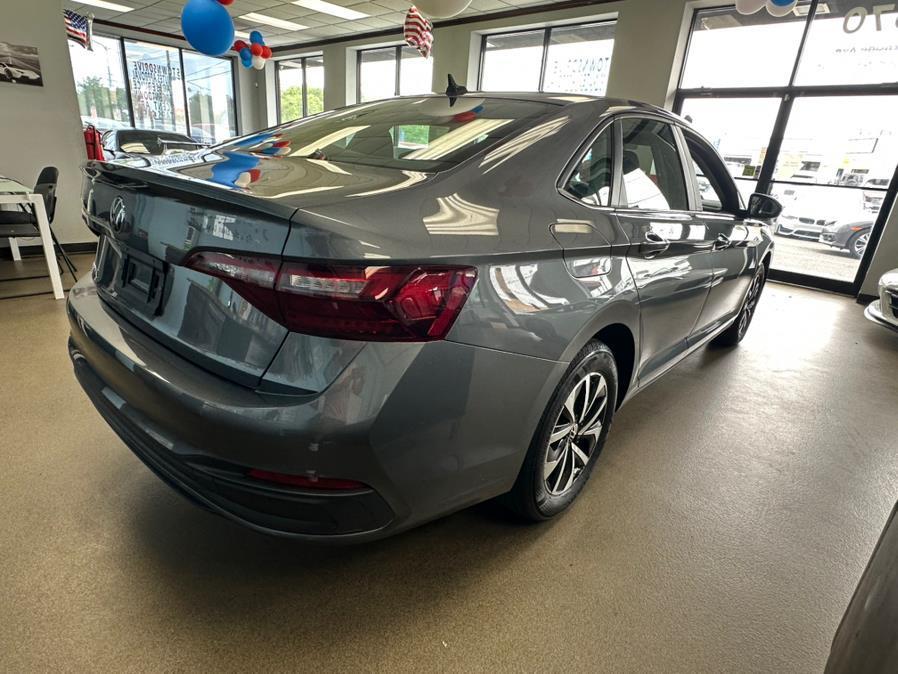 used 2024 Volkswagen Jetta car, priced at $18,995