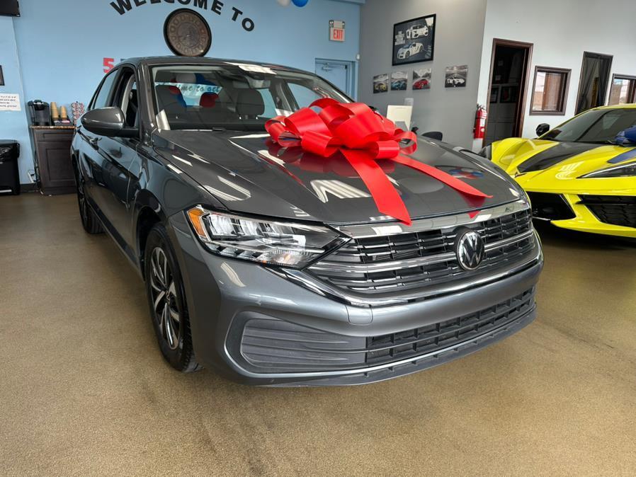 used 2024 Volkswagen Jetta car, priced at $18,995