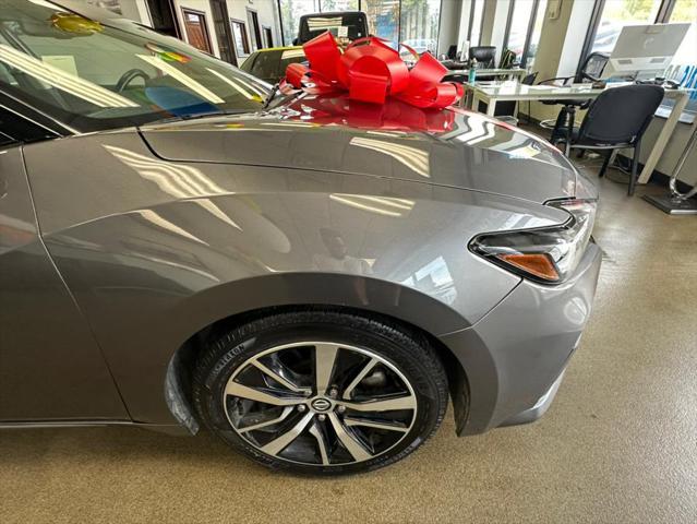 used 2021 Nissan Maxima car, priced at $15,995