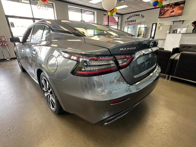 used 2021 Nissan Maxima car, priced at $15,995