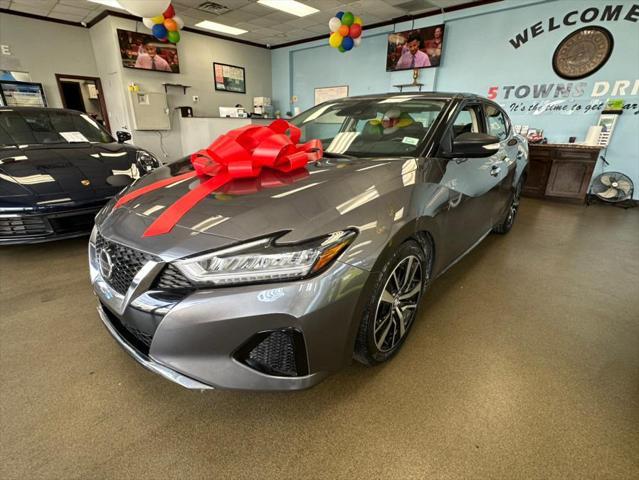 used 2021 Nissan Maxima car, priced at $15,995