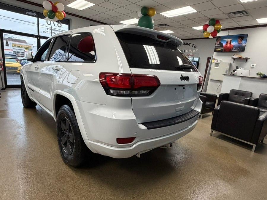 used 2021 Jeep Grand Cherokee car, priced at $16,995