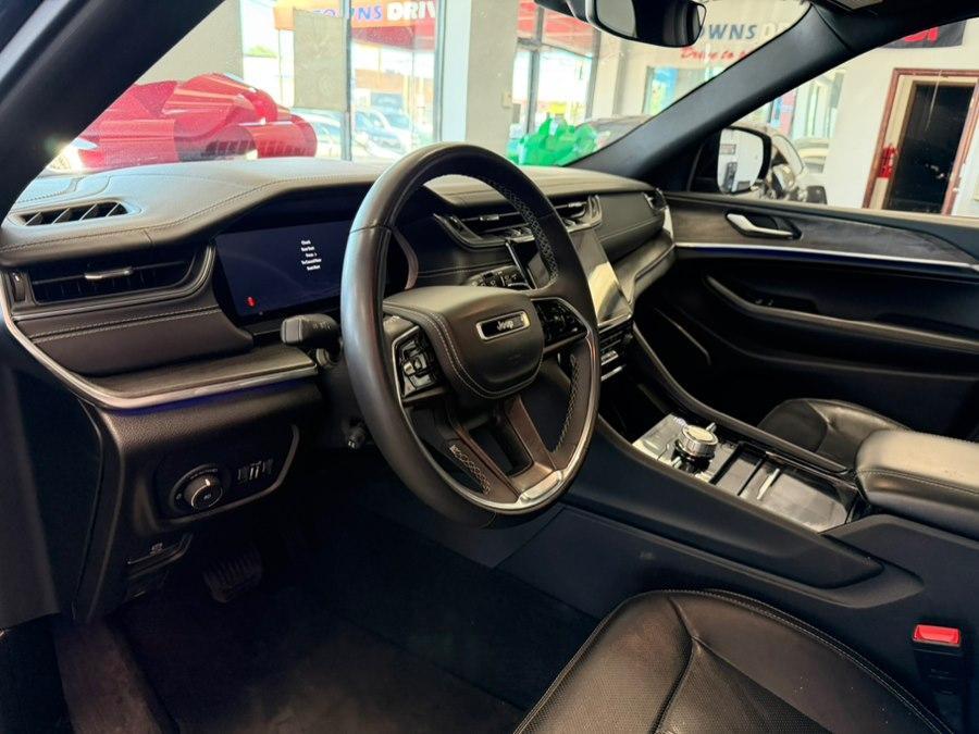 used 2023 Jeep Grand Cherokee car, priced at $28,995