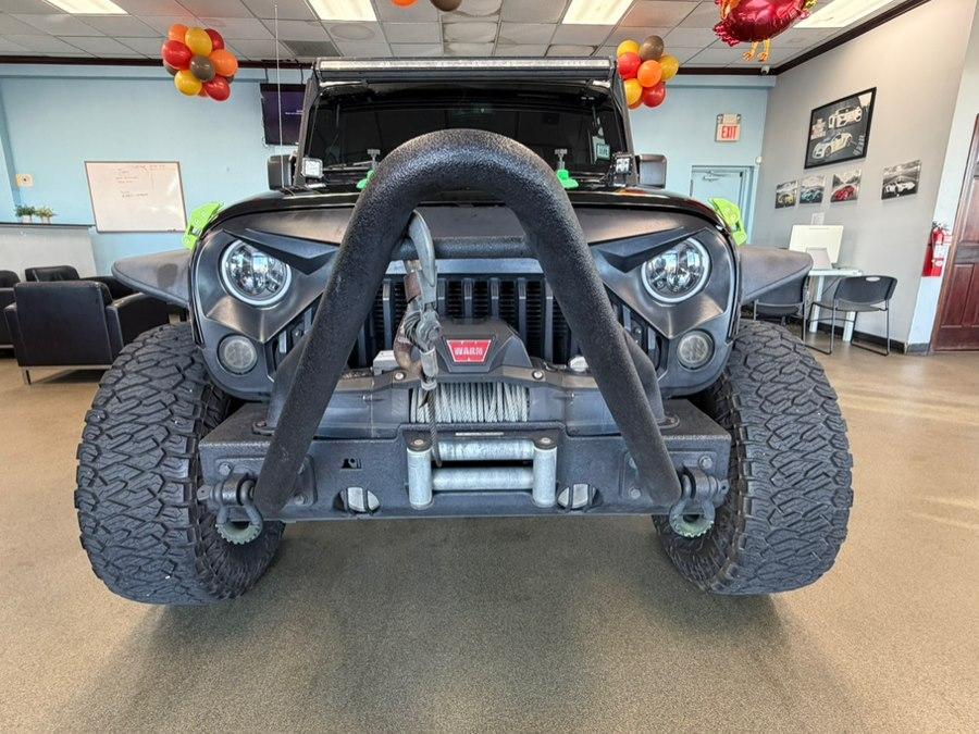 used 2013 Jeep Wrangler Unlimited car, priced at $14,995