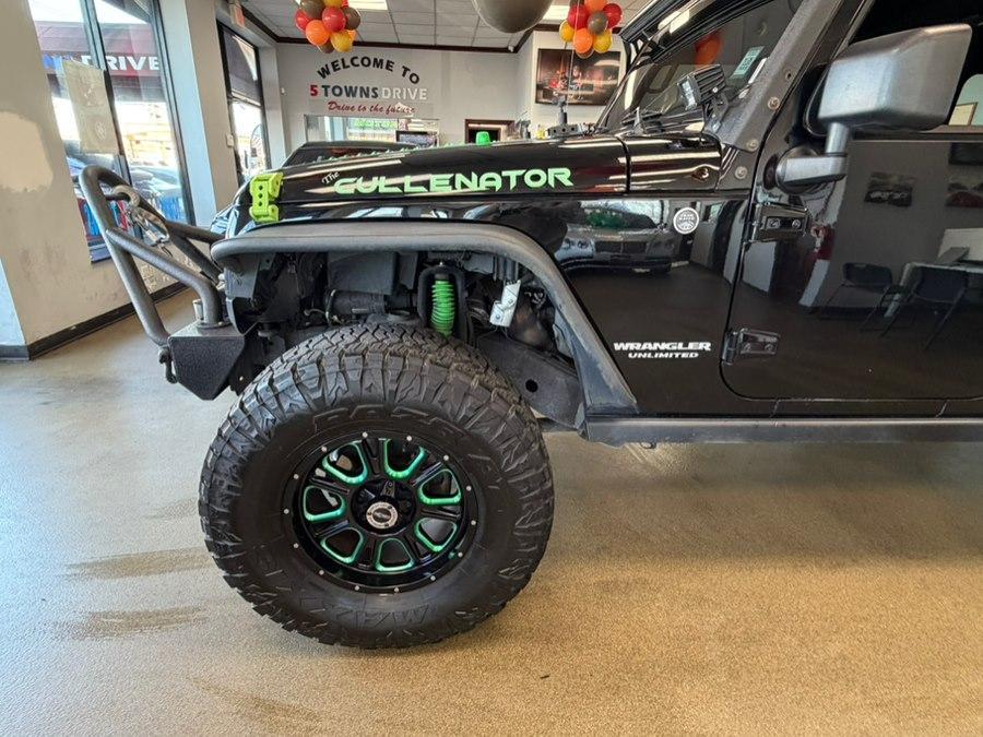 used 2013 Jeep Wrangler Unlimited car, priced at $14,995