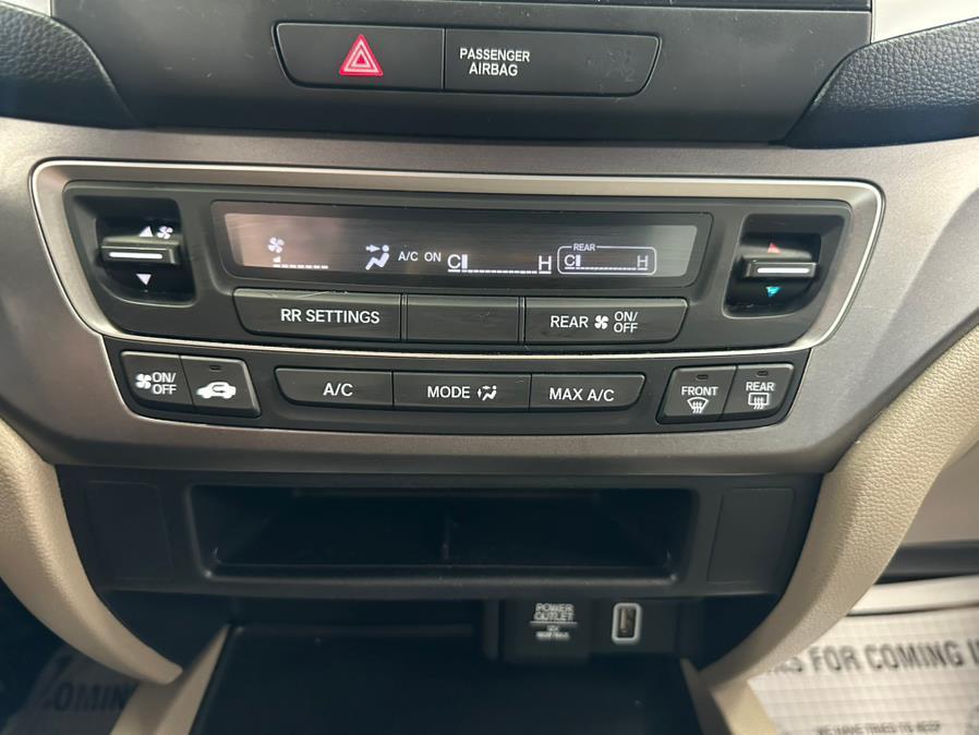 2019 Deep Scarlet Pearl Honda Pilot