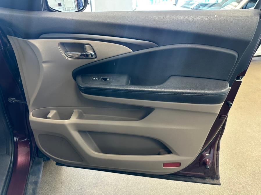 2019 Deep Scarlet Pearl Honda Pilot