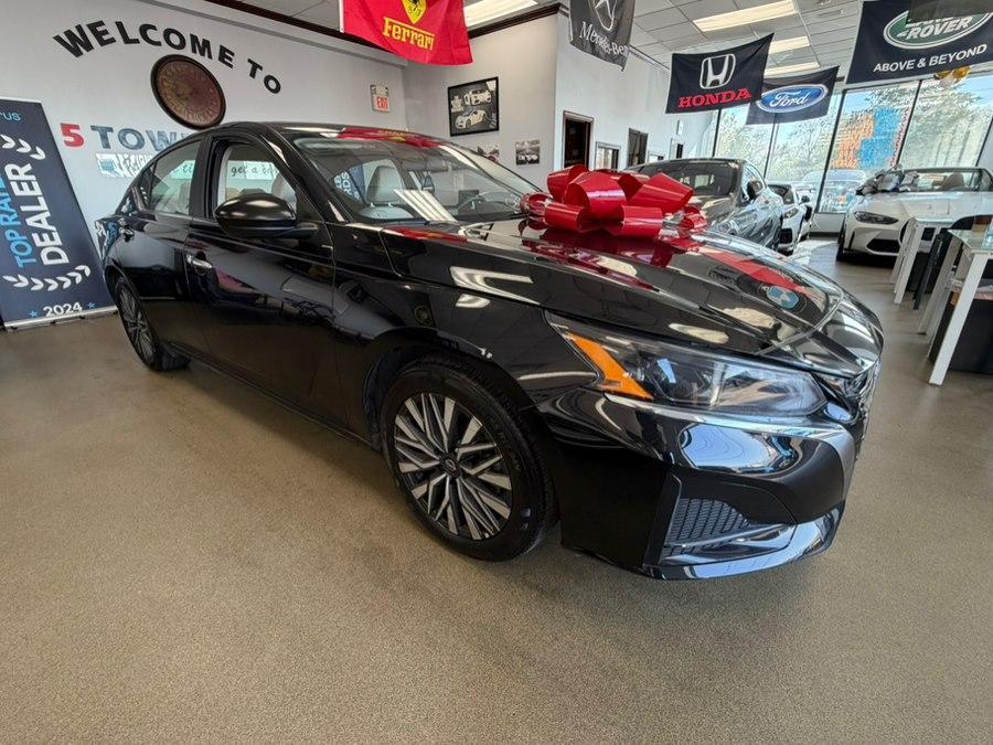 used 2025 Nissan Altima car, priced at $19,995