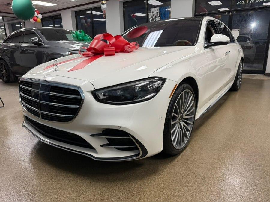used 2022 Mercedes-Benz S-Class car, priced at $49,995