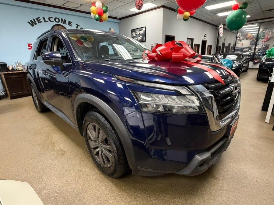 used 2022 Nissan Pathfinder car, priced at $19,995