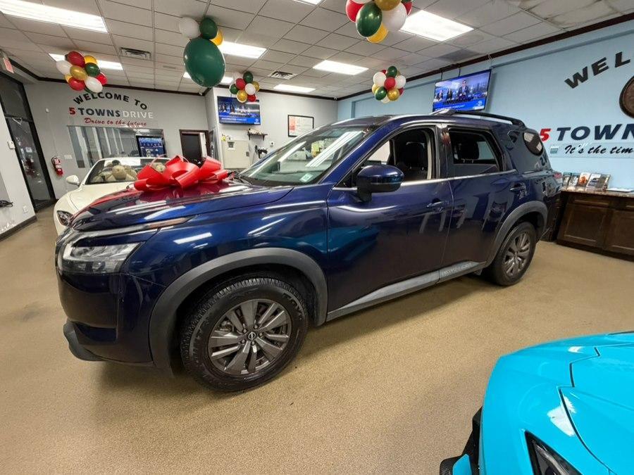 used 2022 Nissan Pathfinder car, priced at $19,995
