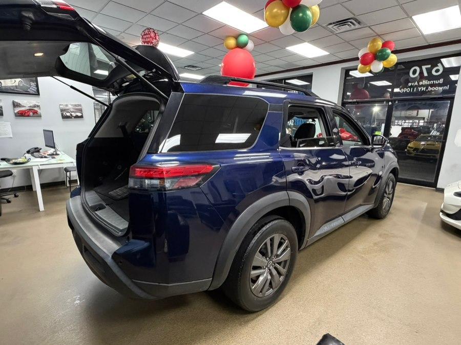 used 2022 Nissan Pathfinder car, priced at $19,995