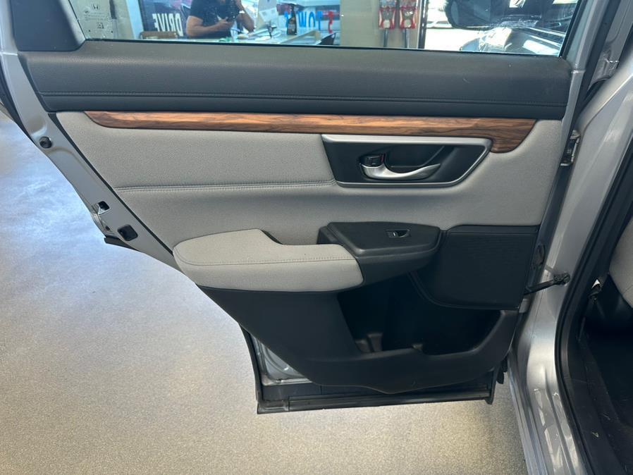 used 2017 Honda CR-V car, priced at $15,995