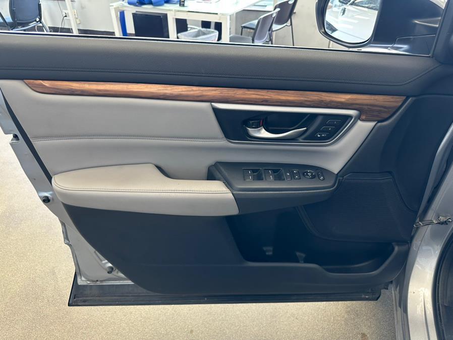 used 2017 Honda CR-V car, priced at $18,995