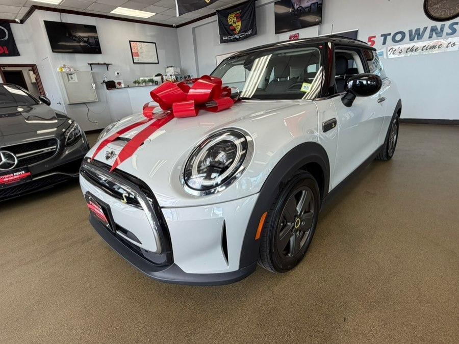 used 2023 MINI Hardtop car, priced at $19,995