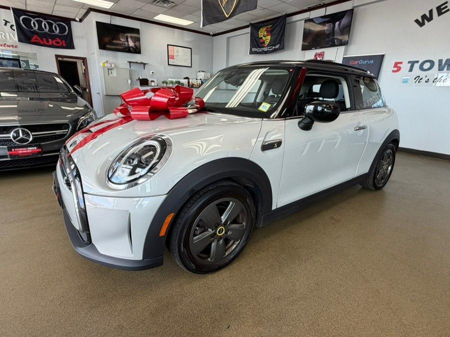 used 2023 MINI Hardtop car, priced at $19,995