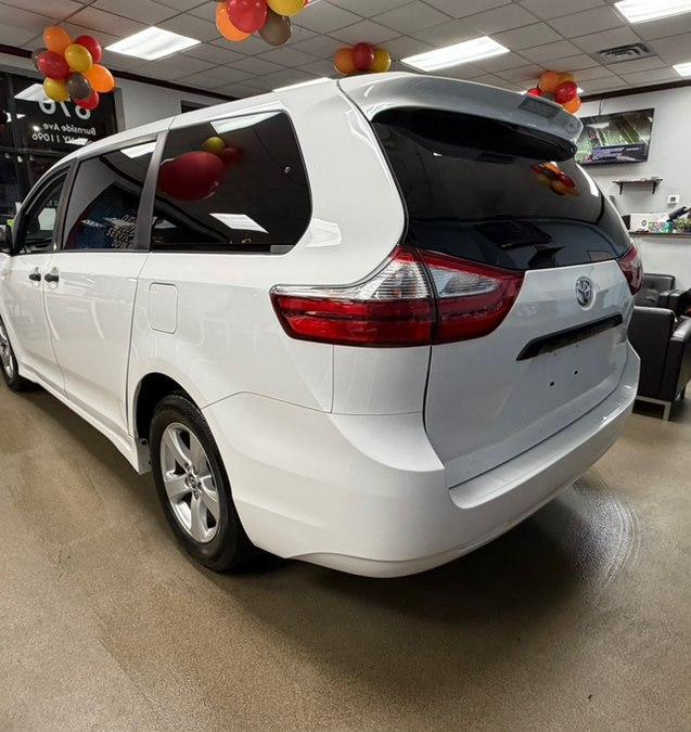 used 2019 Toyota Sienna car, priced at $14,995