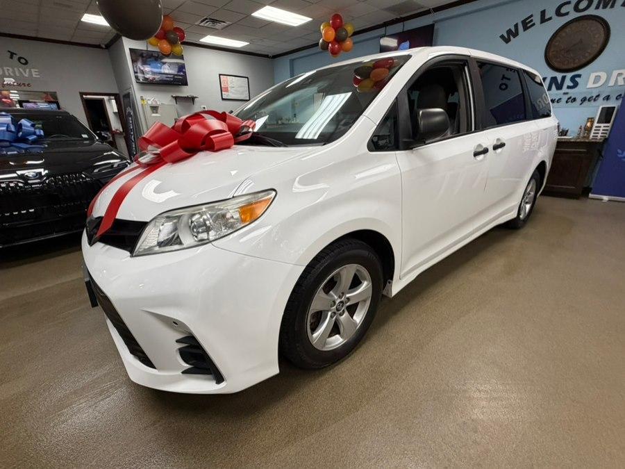 used 2019 Toyota Sienna car, priced at $14,995