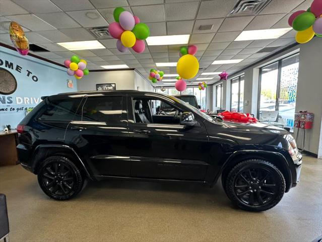 used 2018 Jeep Grand Cherokee car, priced at $14,995
