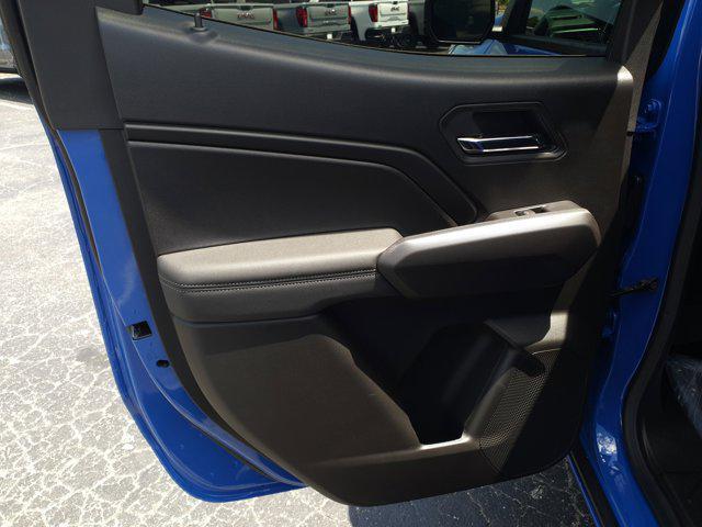 new 2025 GMC Canyon car