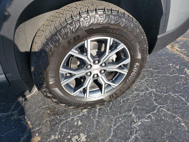 new 2025 GMC Acadia car