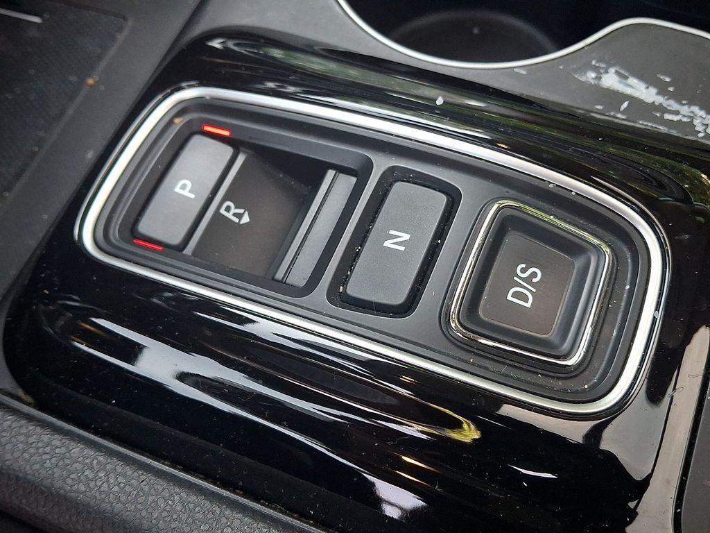 used 2025 Honda Pilot car, priced at $47,304