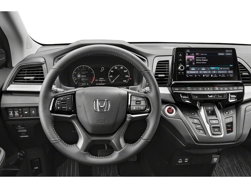 new 2026 Honda Odyssey car, priced at $44,290