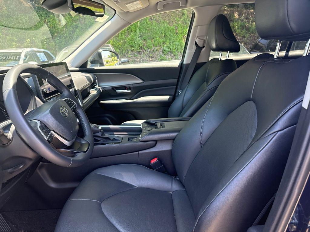 used 2024 Toyota Grand Highlander car, priced at $44,516