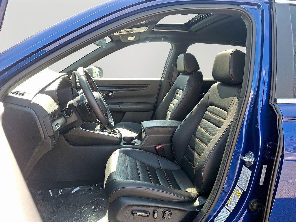 used 2025 Honda CR-V Hybrid car, priced at $34,944