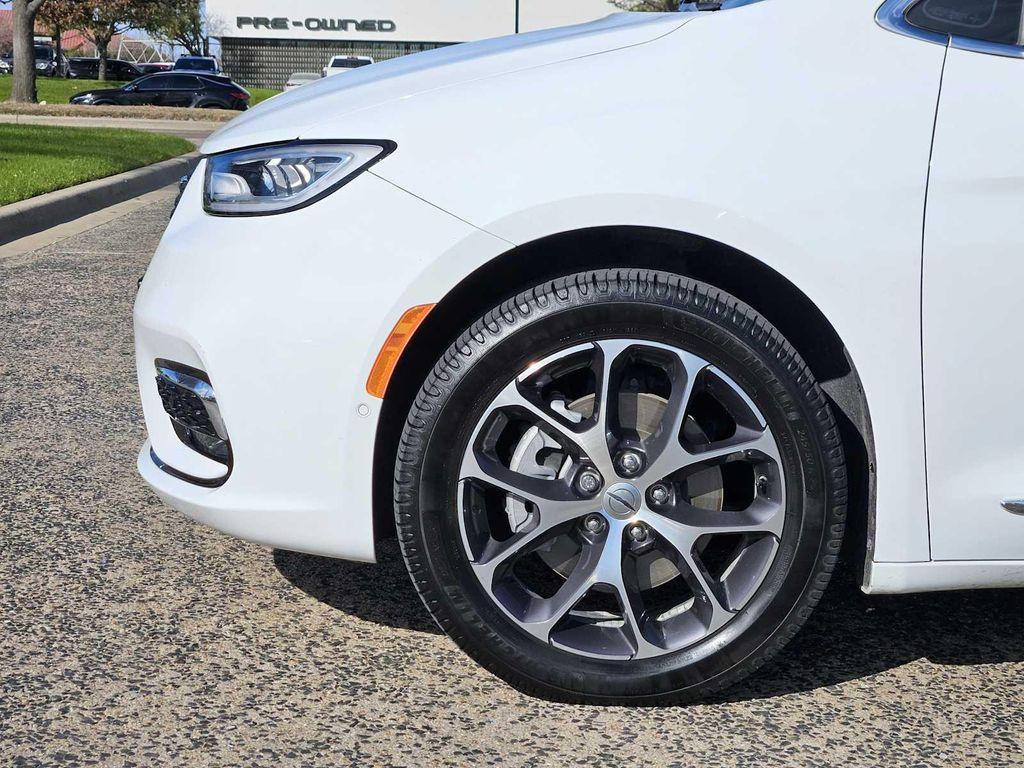 used 2022 Chrysler Pacifica car, priced at $31,895