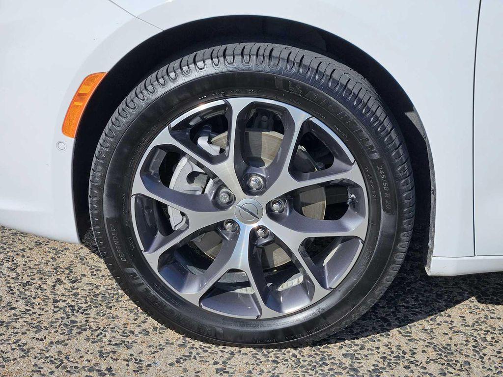 used 2022 Chrysler Pacifica car, priced at $31,895