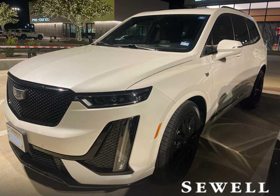 used 2021 Cadillac XT6 car, priced at $29,895