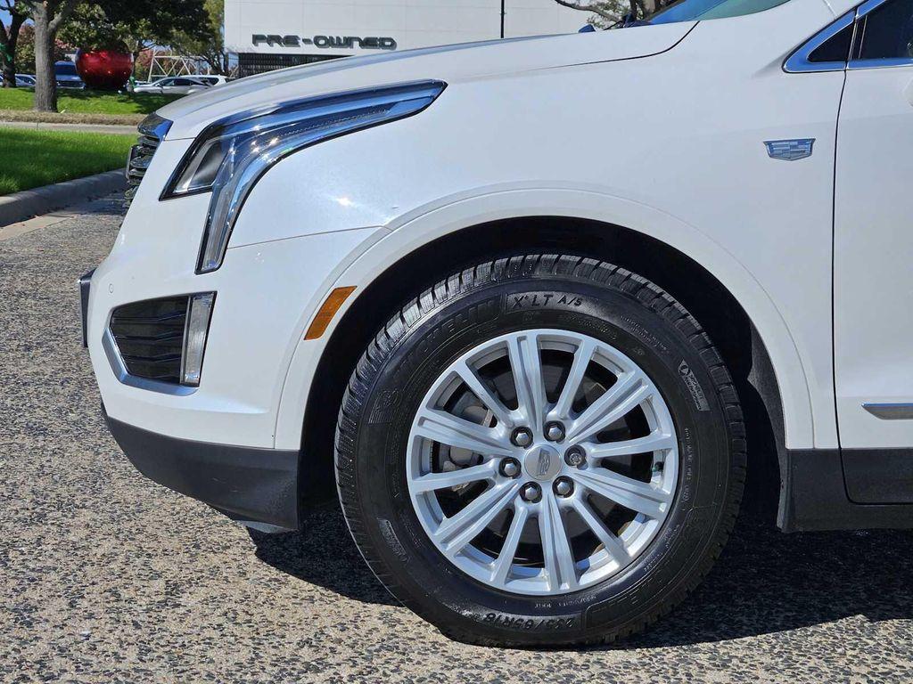 used 2018 Cadillac XT5 car, priced at $18,495