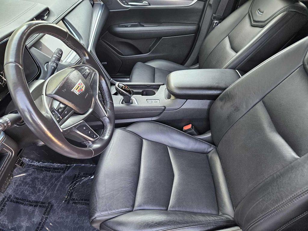 used 2018 Cadillac XT5 car, priced at $18,495