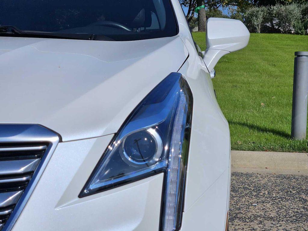 used 2018 Cadillac XT5 car, priced at $18,495