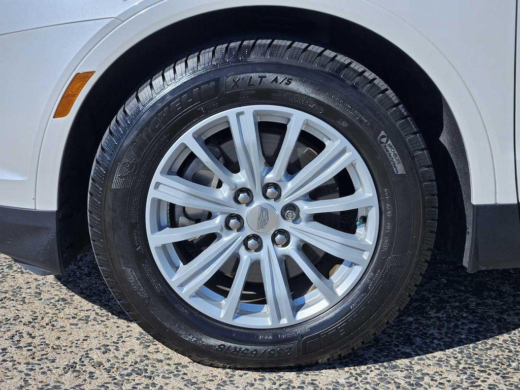 used 2018 Cadillac XT5 car, priced at $18,495