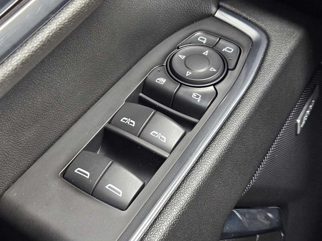 used 2023 GMC Sierra 1500 car, priced at $43,495