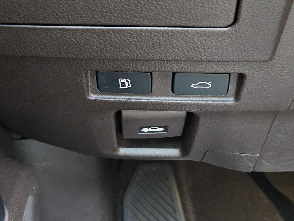 used 2021 Lexus ES 350 car, priced at $29,895