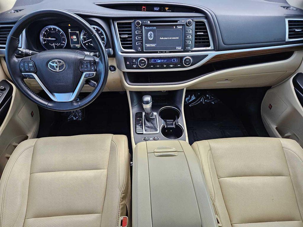 used 2018 Toyota Highlander car, priced at $18,895