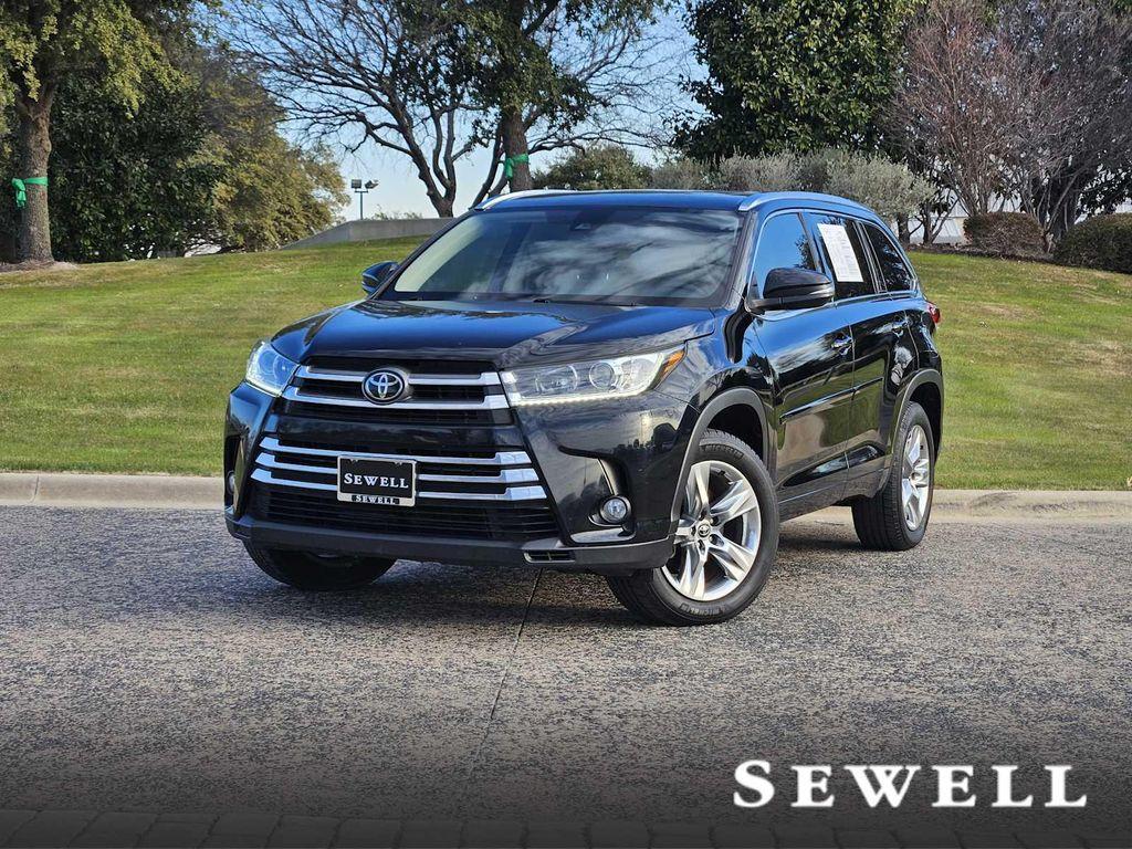 used 2018 Toyota Highlander car, priced at $18,895