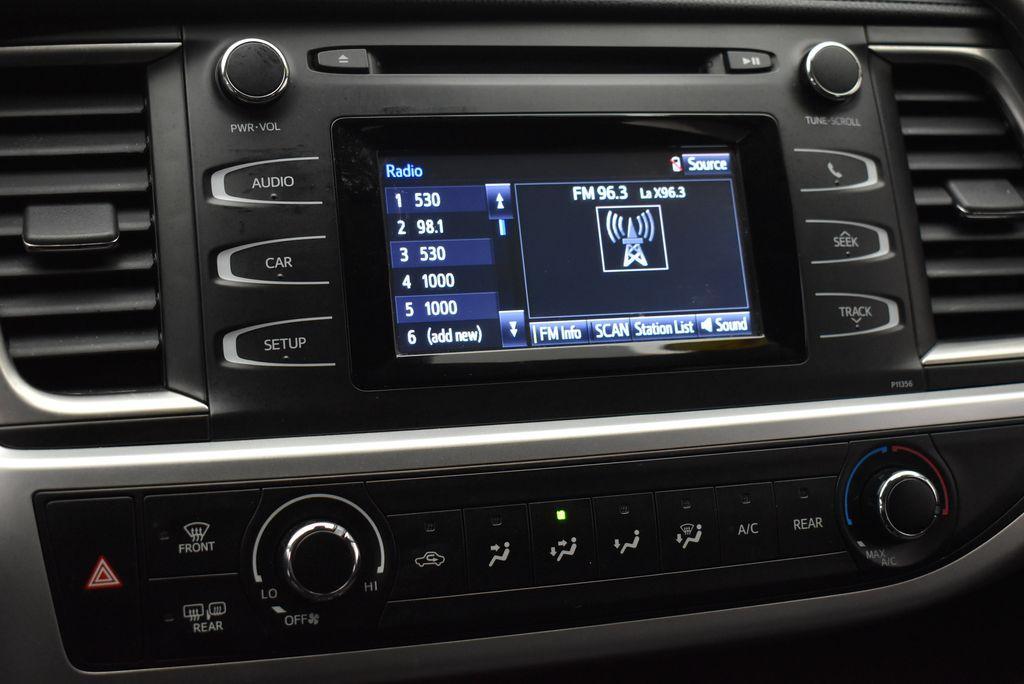 used 2018 Toyota Highlander car, priced at $21,795