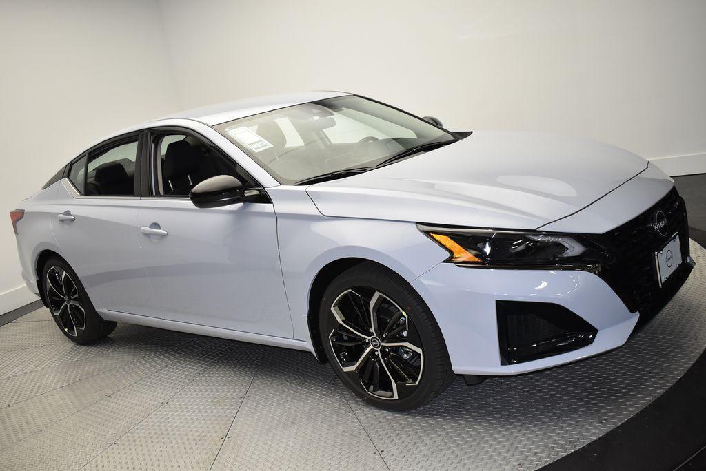 new 2025 Nissan Altima car, priced at $32,970