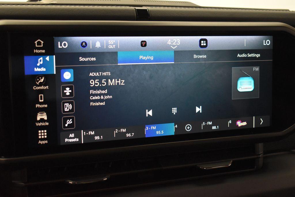 used 2026 Jeep Gladiator car, priced at $47,995