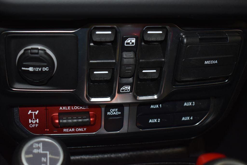 used 2026 Jeep Gladiator car, priced at $47,995