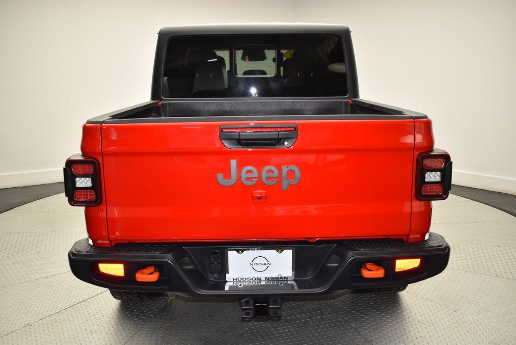 used 2026 Jeep Gladiator car, priced at $47,995