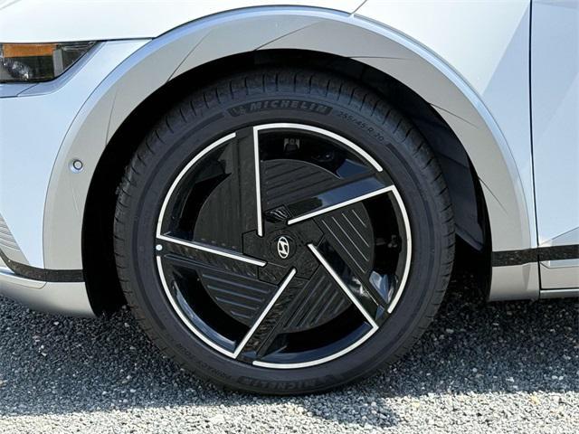 new 2025 Hyundai IONIQ 5 car, priced at $50,570