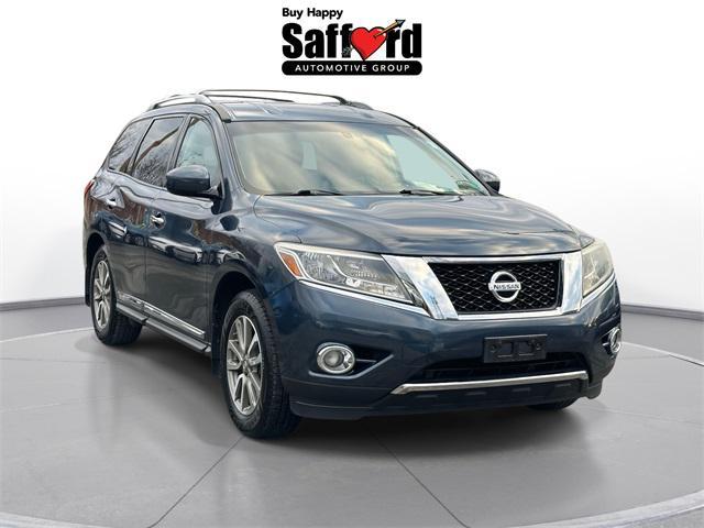 used 2014 Nissan Pathfinder car, priced at $9,000