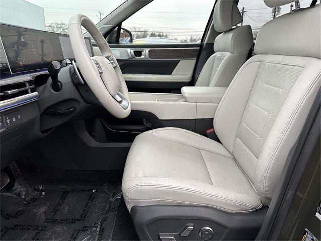 used 2024 Hyundai Santa Fe car, priced at $33,895